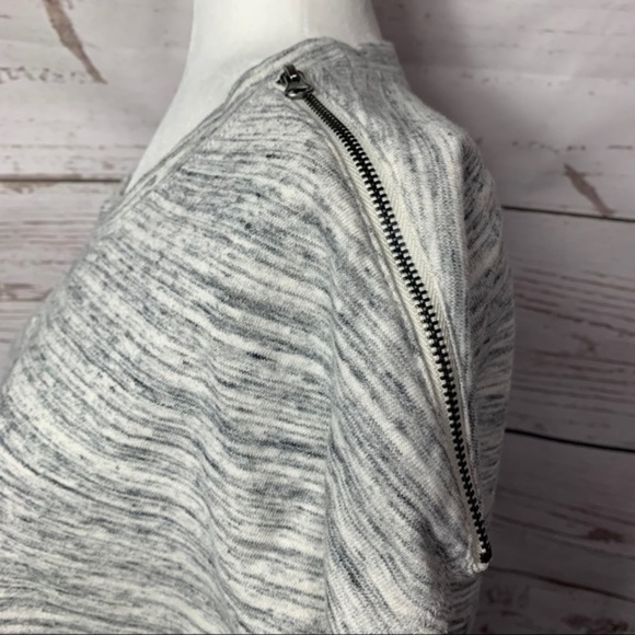 Marc New York Zip Shoulder Crop Tee Sweatshirt - Picture 2 of 6